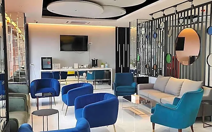 Hotel The Neuf Ratchada