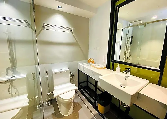 The Neuf Ratchada 3*