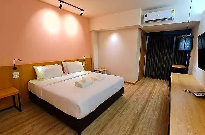 The Neuf Ratchada 3*